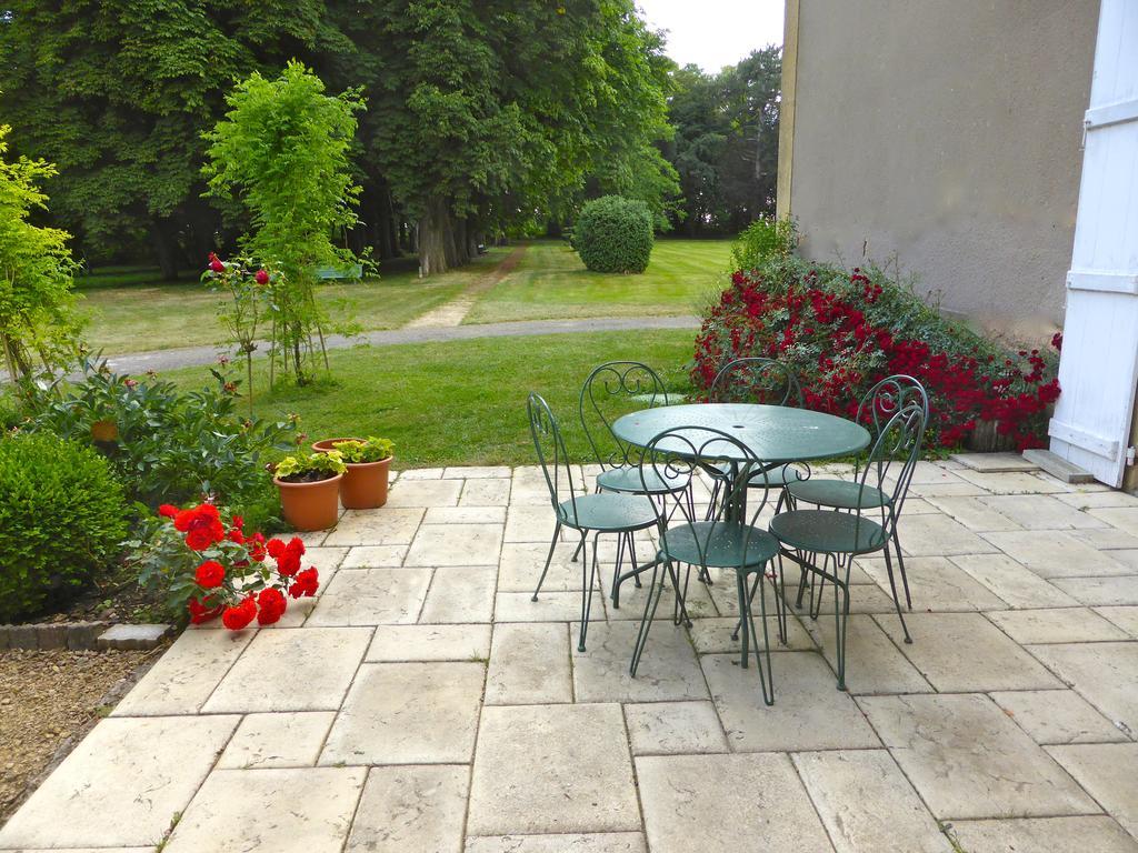 Maison D'Hotes Le Chateau De Puxe Экстерьер фото