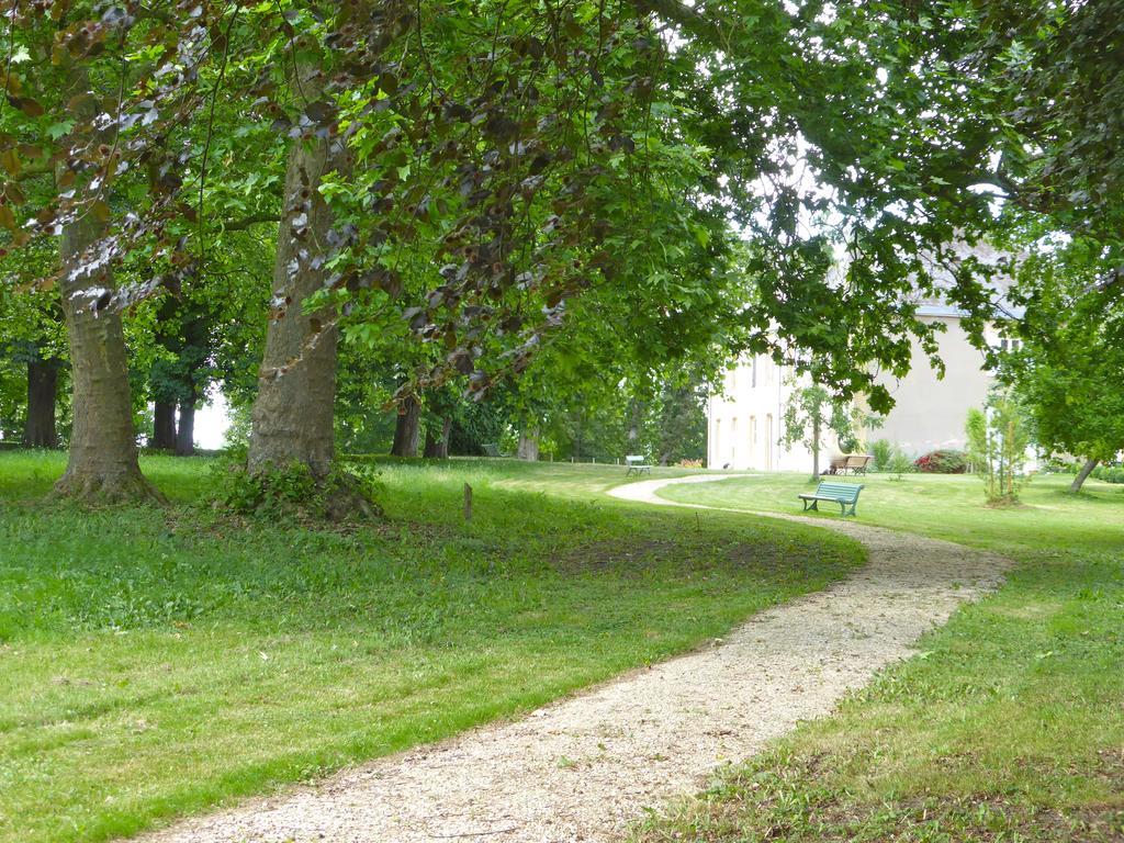 Maison D'Hotes Le Chateau De Puxe Экстерьер фото